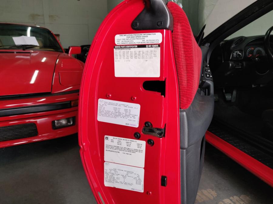  Chevrolet Camaro SS (1710) 1996 года  (фото 94 из 101)